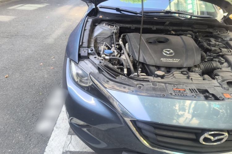Used Mazda CX-4 2018 2.0L Automatic Two-Wheel Drive Blue Sky Dynamic Version China V Standard Right Front Headlight