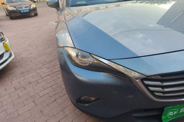 Used Mazda CX-4 2018 2.0L Automatic Two-Wheel Drive Blue Sky Luxury Edition Right Front Headlight