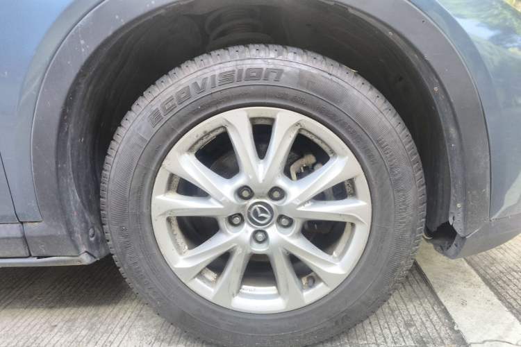 Used Mazda CX-4 2018 2.0L Automatic Two-Wheel Drive Blue Sky Dynamic Version China V Standard Right Front Wheel Hub