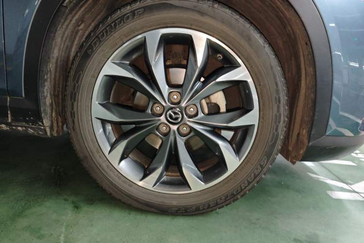 Used Mazda CX-4 2018 2.5L Automatic 4x4 Skyactiv GT Sport Edition China V Standard Right Front Wheel Hub