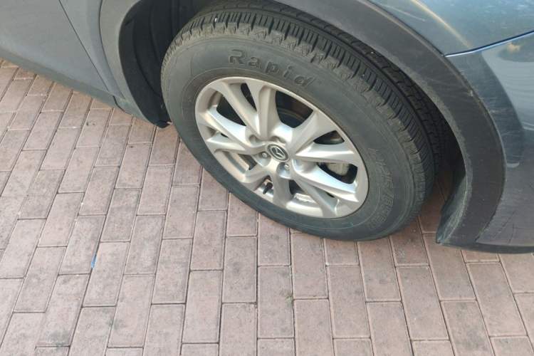 Used Mazda CX-4 2018 2.0L Automatic Two-Wheel Drive Blue Sky Luxury Edition Right Front Wheel Hub