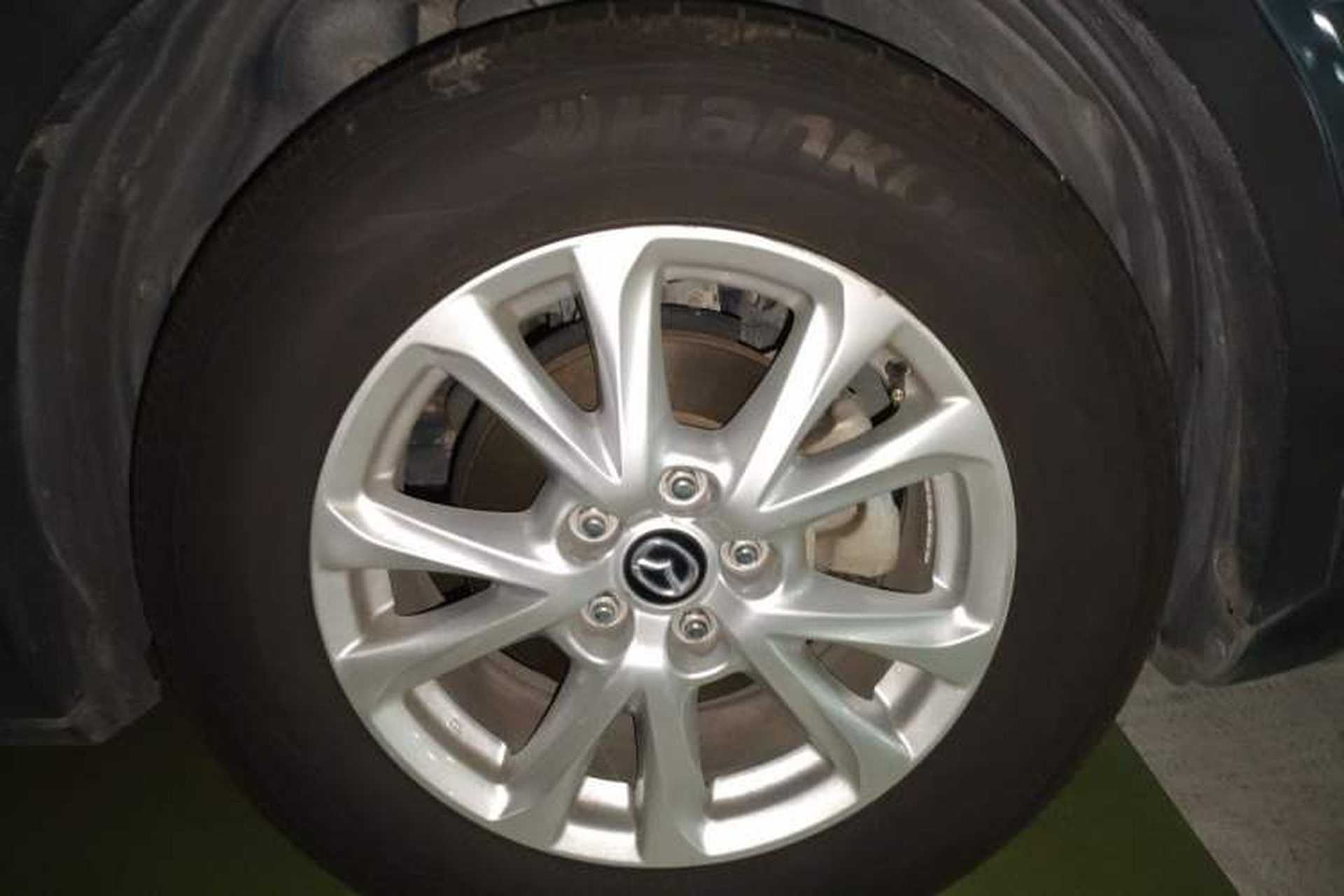 Used Mazda CX-4 2018 2.0L Automatic Two-Wheel Drive Blue Sky Dynamic Version China V Standard Right Front Wheel Hub