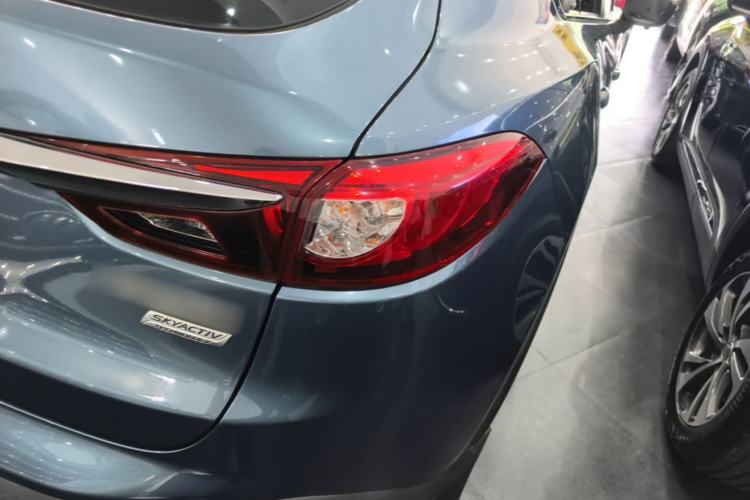 Used Mazda CX-4 2018 2.0L Automatic Two-Wheel Drive Blue Sky Exploration Version China V Standard Right Rear Taillight