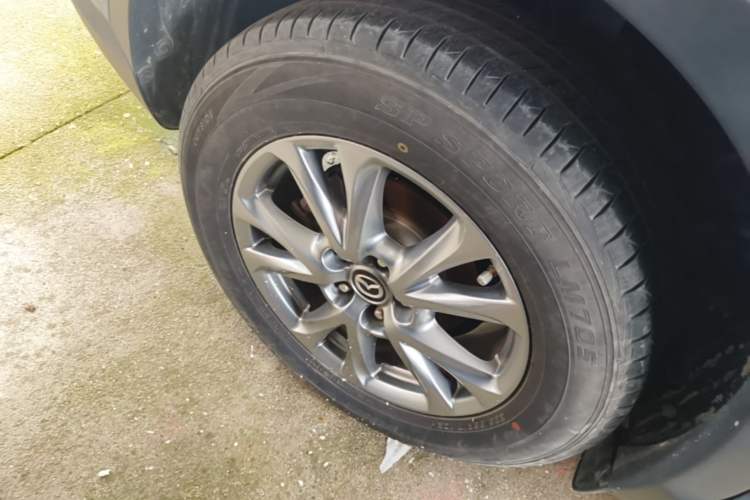 Used Mazda CX-4 2018 2.0L Automatic Two-Wheel Drive Blue Sky Leading Edition China V Standard Right Rear Wheel Hub