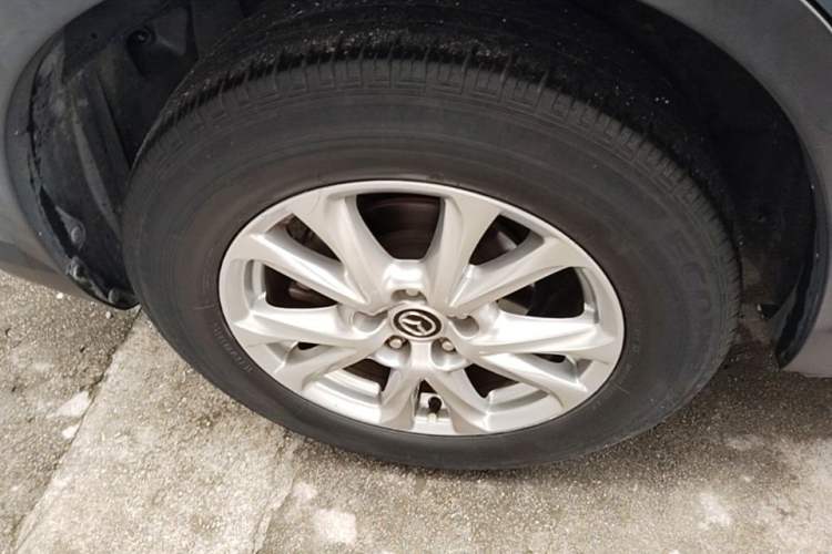 Used Mazda CX-4 2018 2.0L Automatic Two-Wheel Drive Blue Sky Luxury Edition Right Rear Wheel Hub