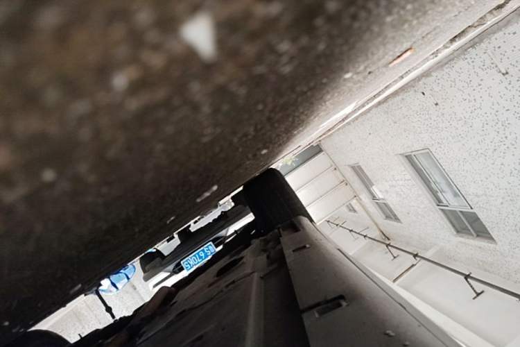 Used Mazda CX-4 2018 2.0L Automatic Two-Wheel Drive Blue Sky Luxury Edition Right Side Sill