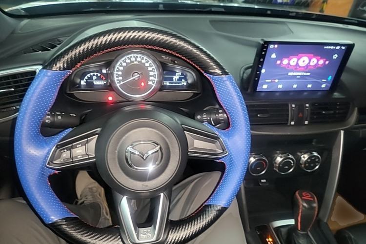 Used Mazda CX-4 2018 2.0L Automatic Two-Wheel Drive Blue Sky Dynamic Version China V Standard Steering Wheel