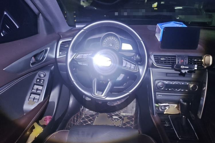 Used Mazda CX-4 2018 2.0L Automatic Two-Wheel Drive Blue Sky Luxury Edition Steering Wheel