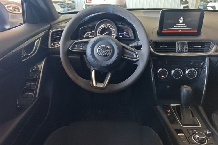 Used Mazda CX-4 2018 2.0L Automatic Two-Wheel Drive Blue Sky Dynamic Version China VI Standard Steering Wheel