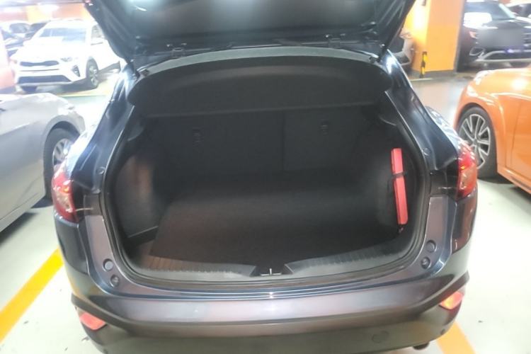 Used Mazda CX-4 2018 2.0L Automatic Two-Wheel Drive Blue Sky Dynamic Version China V Standard Trunk