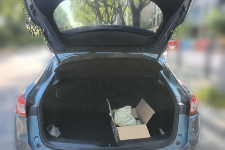 Used Mazda CX-4 2018 2.0L Automatic Two-Wheel Drive Blue Sky Dynamic Version China V Standard Trunk