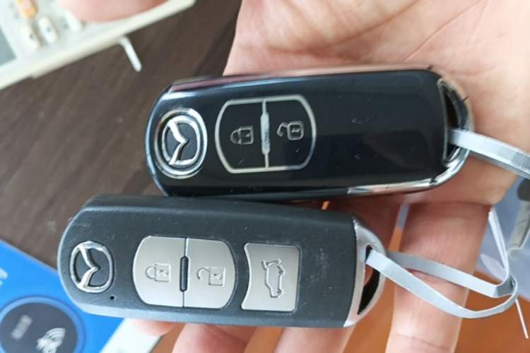 Used Mazda CX-4 2018 2.0L Automatic Two-Wheel Drive Blue Sky Dynamic Version China V Standard Vehicle Key