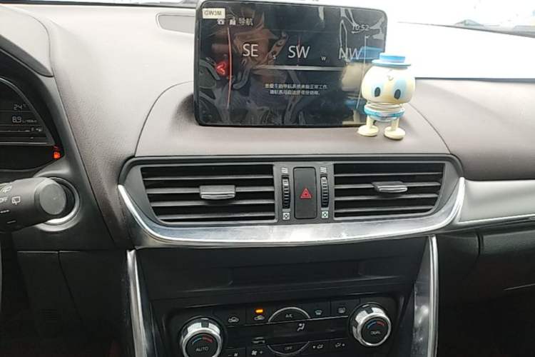 Used Mazda CX-4 2018 2.0L Automatic Two-Wheel Drive Blue Sky Luxury Edition Audio And AC Panel