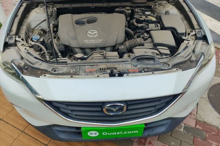Used Mazda CX-4 2018 2.0L Automatic Two-Wheel Drive Blue Sky Dynamic Version China V Standard Engine Bay