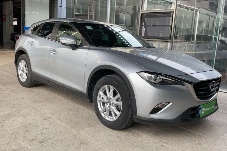 Used Mazda CX-4 2018 2.0L Automatic Two-Wheel Drive Blue Sky Exploration Version China V Standard Exterior 2