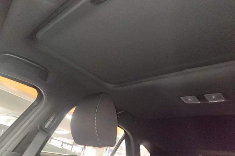 Used Mazda CX-4 2018 2.0L Automatic Two-Wheel Drive Blue Sky Dynamic Version China V Standard Headliner