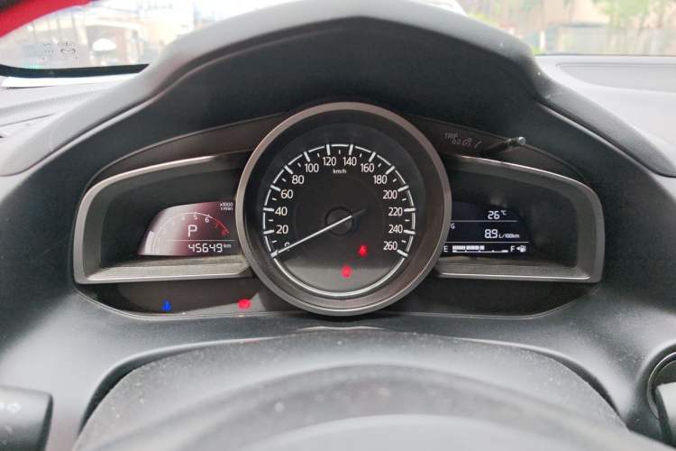 Used Mazda CX-4 2018 2.0L Automatic Two-Wheel Drive Blue Sky Dynamic Version China V Standard Instrument Cluster