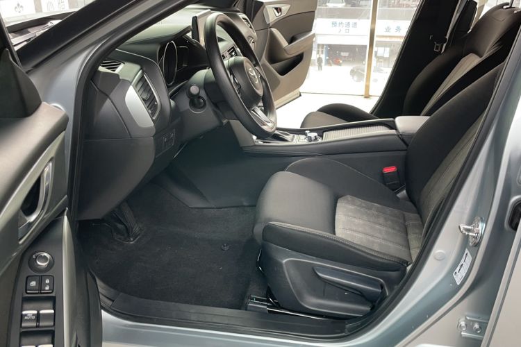 Used Mazda CX-4 2018 2.0L Automatic Two-Wheel Drive Blue Sky Exploration Version China V Standard Interior 2