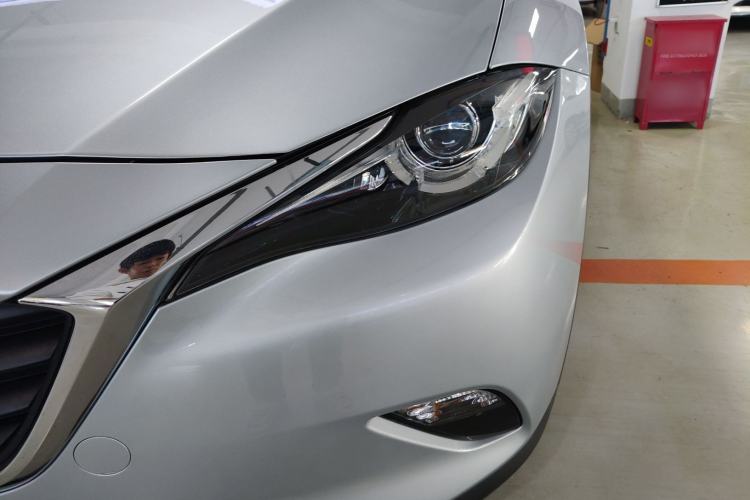 Used Mazda CX-4 2018 2.0L Automatic Two-Wheel Drive Blue Sky Dynamic Version China V Standard Left Front Headlight