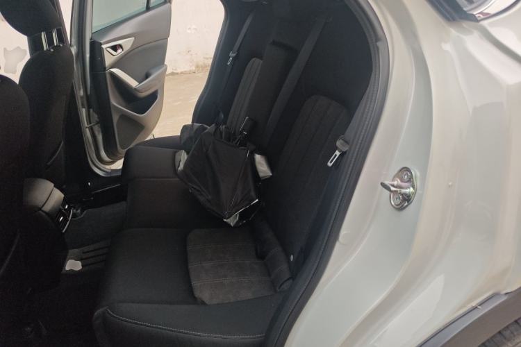 Used Mazda CX-4 2018 2.0L Automatic Two-Wheel Drive Blue Sky Exploration Version China V Standard Left Rear Seat