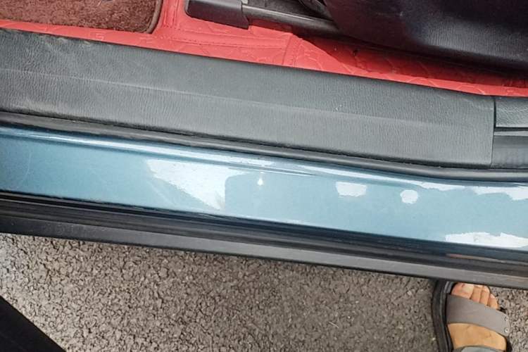 Used Mazda CX-4 2018 2.0L Automatic Two-Wheel Drive Blue Sky Luxury Edition Left Side Sill