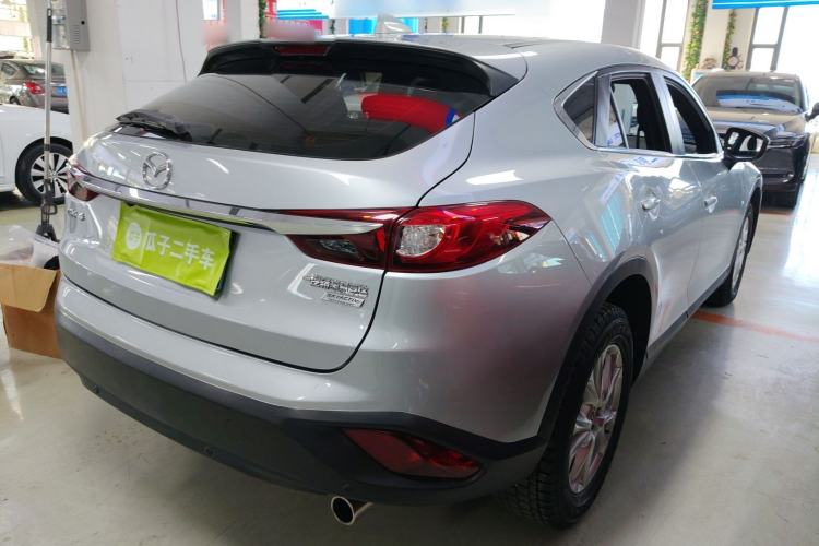 Used Mazda CX-4 2018 2.0L Automatic Two-Wheel Drive Blue Sky Dynamic Version China V Standard Rear Right 45 Deg