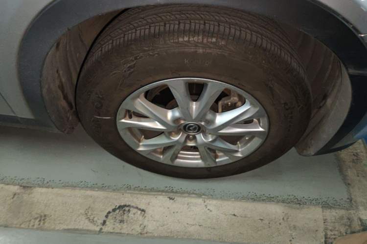Used Mazda CX-4 2018 2.0L Automatic Two-Wheel Drive Blue Sky Dynamic Version China V Standard Right Front Wheel Hub
