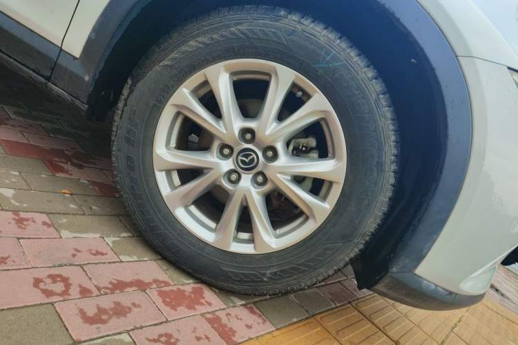 Used Mazda CX-4 2018 2.0L Automatic Two-Wheel Drive Blue Sky Dynamic Version China V Standard Right Front Wheel Hub