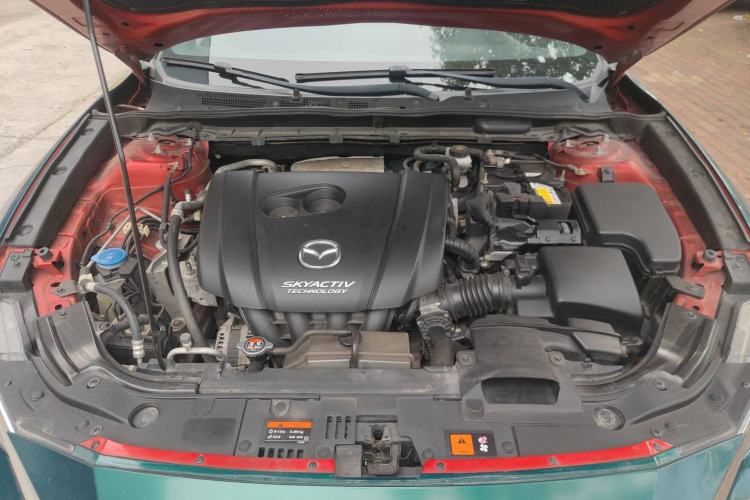 Used Mazda CX-4 2018 2.0L Automatic Two-Wheel Drive Blue Sky Exploration Version China V Standard Engine Bay