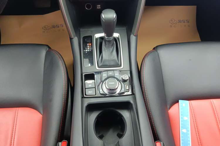 Used Mazda CX-4 2018 2.0L Automatic Two-Wheel Drive Blue Sky Dynamic Version China VI Standard Gear Lever