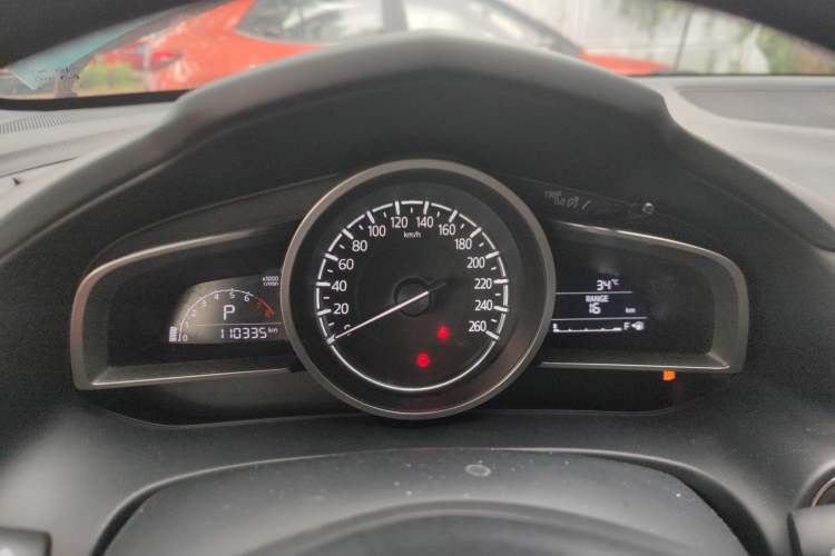 Used Mazda CX-4 2018 2.0L Automatic Two-Wheel Drive Blue Sky Exploration Version China V Standard Instrument Cluster