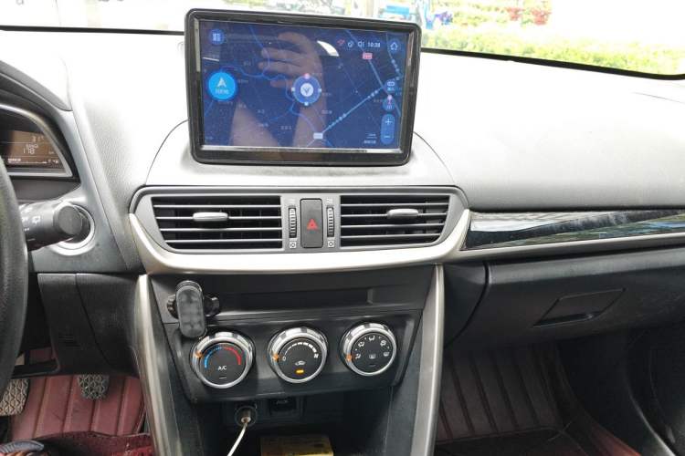 Used Mazda CX-4 2018 2.0L Manual Two-Wheel Drive Blue Sky Dynamic Edition China V Standard Audio And AC Panel
