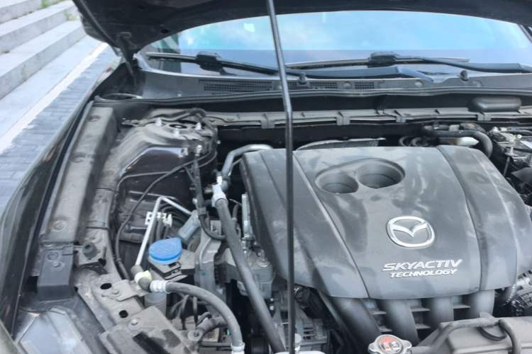 Used Mazda CX-4 2018 2.0L Automatic Two-Wheel Drive Blue Sky Luxury Edition Engine Bay Right