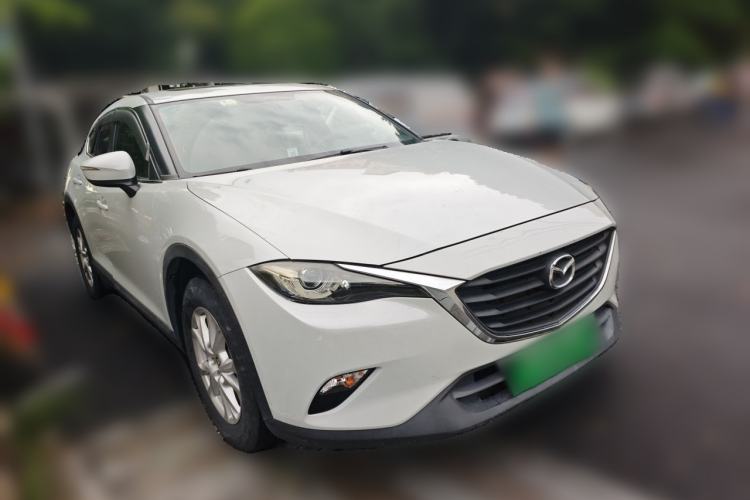 Used Mazda CX-4 2018 2.0L Automatic Two-Wheel Drive Blue Sky Dynamic Version China V Standard Front Right 45 Deg