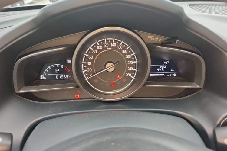 Used Mazda CX-4 2018 2.0L Automatic Two-Wheel Drive Blue Sky Dynamic Version China V Standard Instrument Cluster