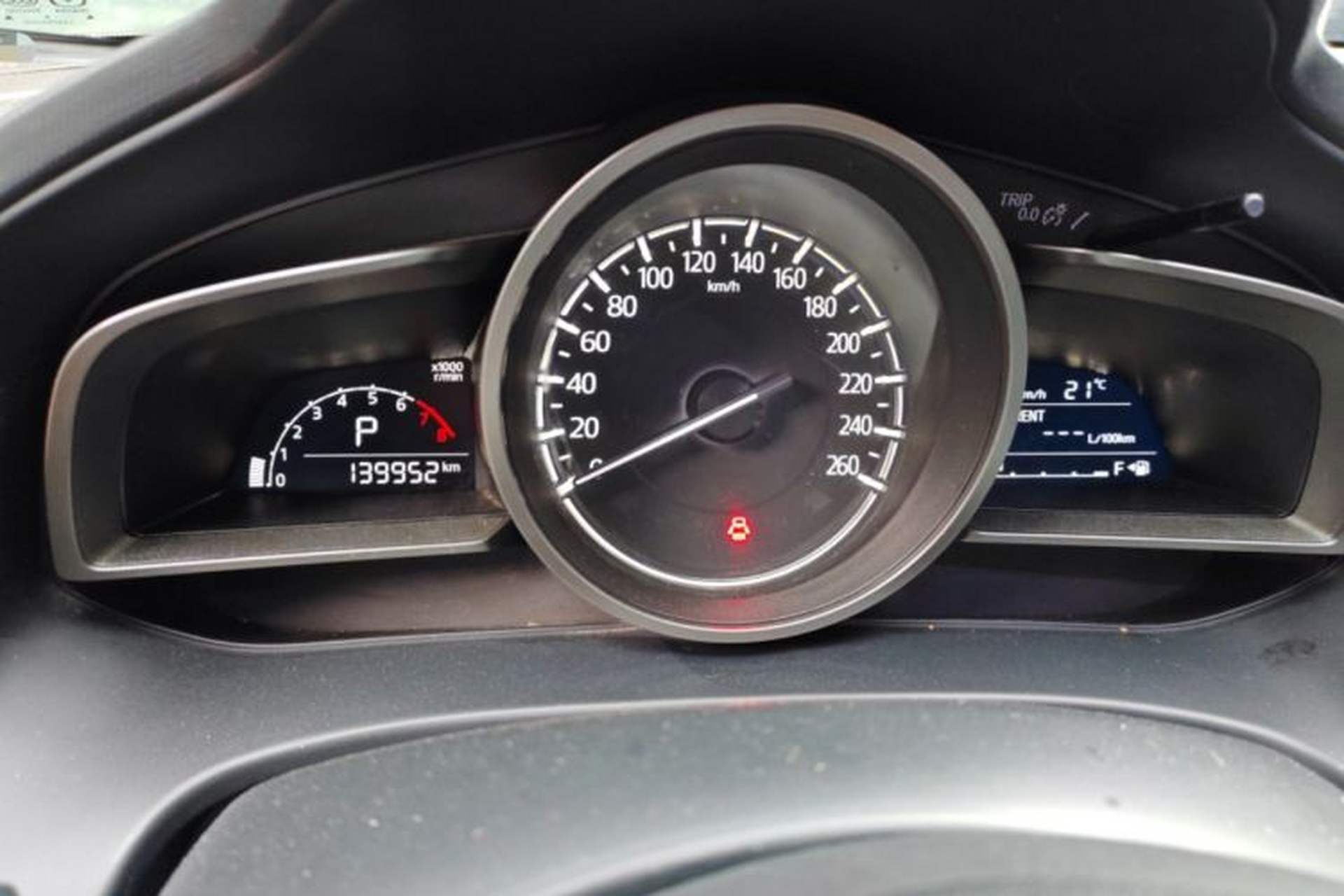 Used Mazda CX-4 2018 2.0L Automatic Two-Wheel Drive Blue Sky Luxury Edition Instrument Cluster