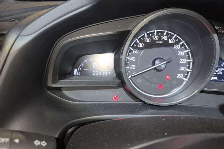 Used Mazda CX-4 2018 2.0L Automatic Two-Wheel Drive Blue Sky Luxury Edition Odometer Close Up