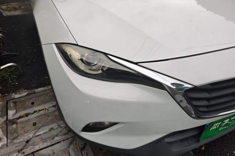 Used Mazda CX-4 2018 2.0L Automatic Two-Wheel Drive Blue Sky Dynamic Version China V Standard Right Front Headlight