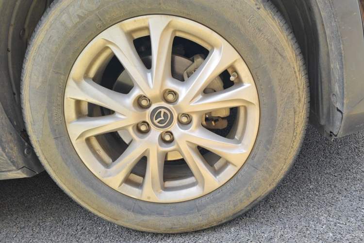 Used Mazda CX-4 2018 2.0L Manual Two-Wheel Drive Blue Sky Dynamic Edition China V Standard Right Front Wheel Hub