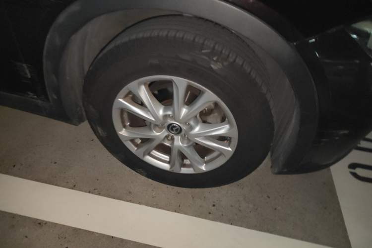 Used Mazda CX-4 2018 2.0L Automatic Two-Wheel Drive Blue Sky Dynamic Version China VI Standard Right Front Wheel Hub