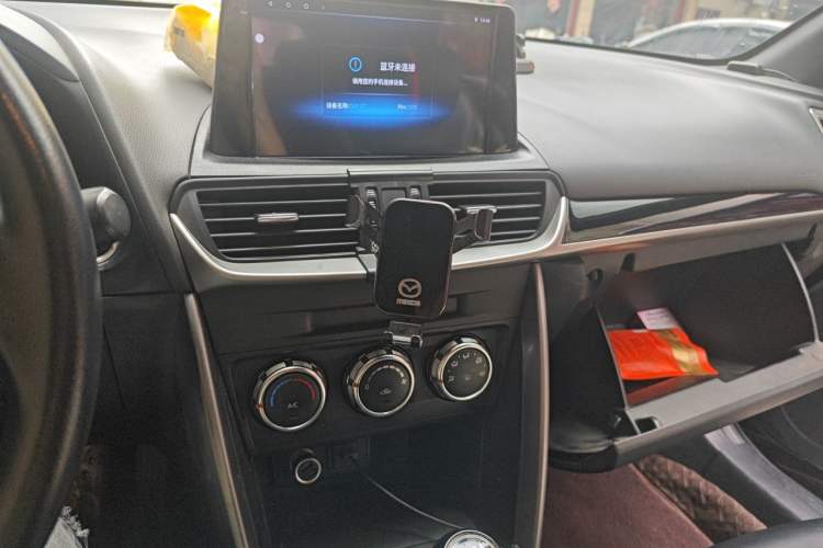 Used Mazda CX-4 2018 2.0L Manual Two-Wheel Drive Blue Sky Dynamic Edition China V Standard Audio And AC Panel