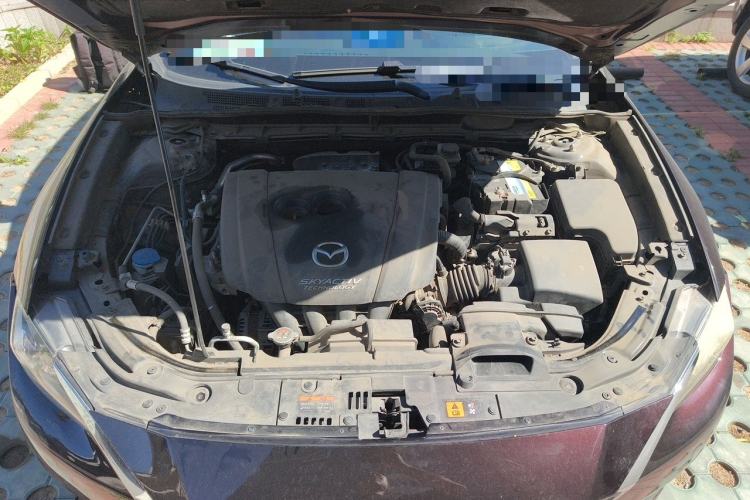 Used Mazda CX-4 2018 2.0L Automatic Two-Wheel Drive Blue Sky Leading Edition China V Standard Engine Bay