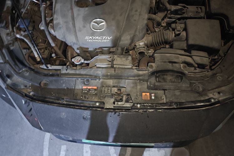 Used Mazda CX-4 2018 2.0L Automatic Two-Wheel Drive Blue Sky Exploration Version China V Standard Engine Bay