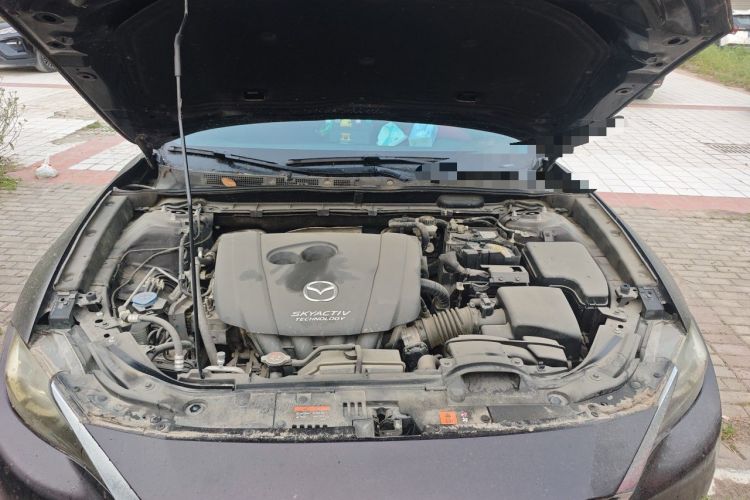 Used Mazda CX-4 2018 2.0L Automatic Two-Wheel Drive Blue Sky Dynamic Version China VI Standard Engine Bay
