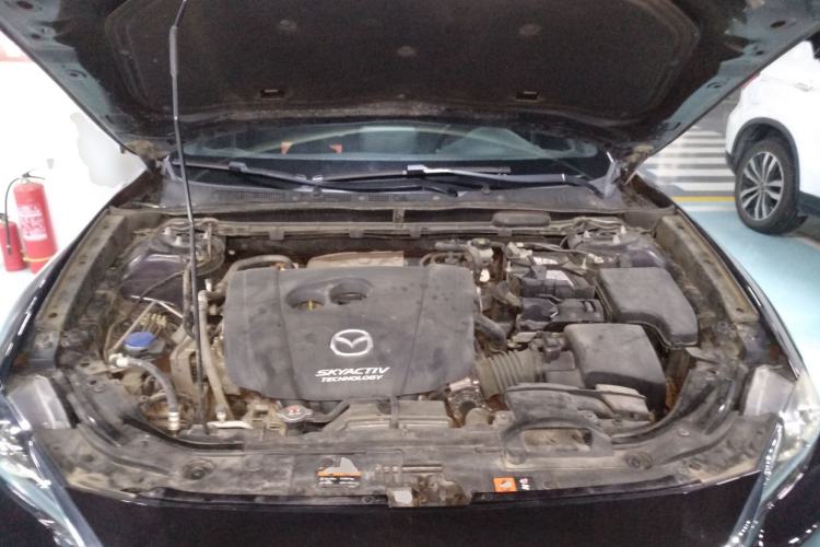 Used Mazda CX-4 2018 2.0L Automatic Two-Wheel Drive Blue Sky Dynamic Version China V Standard Engine Bay
