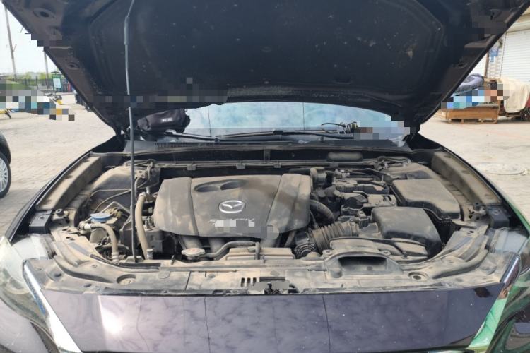 Used Mazda CX-4 2018 2.0L Automatic Two-Wheel Drive Blue Sky Dynamic Version China V Standard Engine Bay
