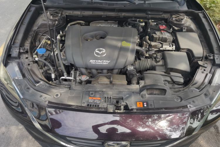 Used Mazda CX-4 2018 2.0L Automatic Two-Wheel Drive Blue Sky Exploration Version China V Standard Engine Bay