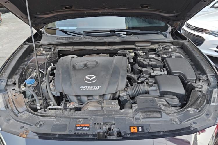 Used Mazda CX-4 2018 2.0L Automatic Two-Wheel Drive Blue Sky Dynamic Version China V Standard Engine Bay