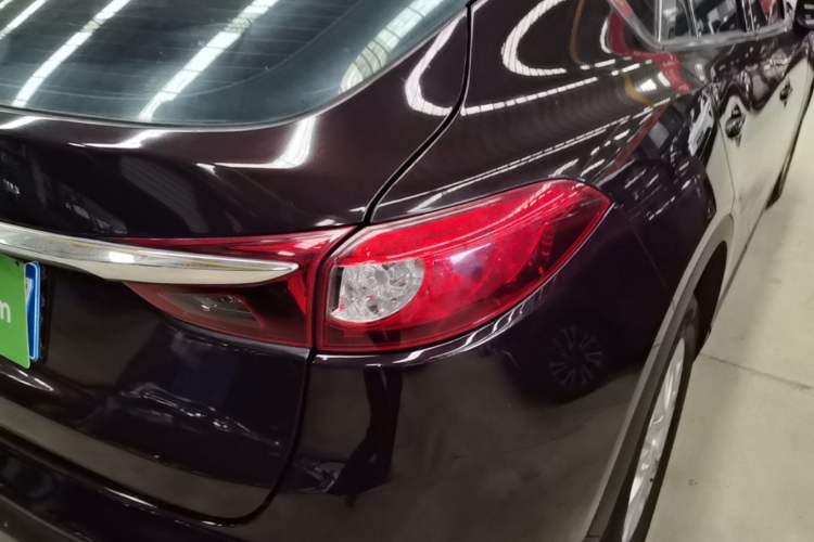 Used Mazda CX-4 2018 2.0L Automatic 2WD Blue Sky Exploration Edition China VI Standard Exterior 2