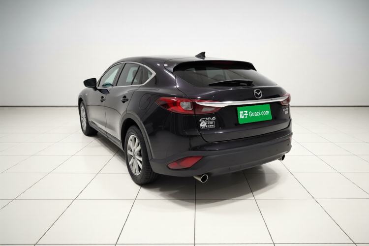 Used Mazda CX-4 2018 2.0L Automatic Two-Wheel Drive Blue Sky Dynamic Version China V Standard Exterior 3